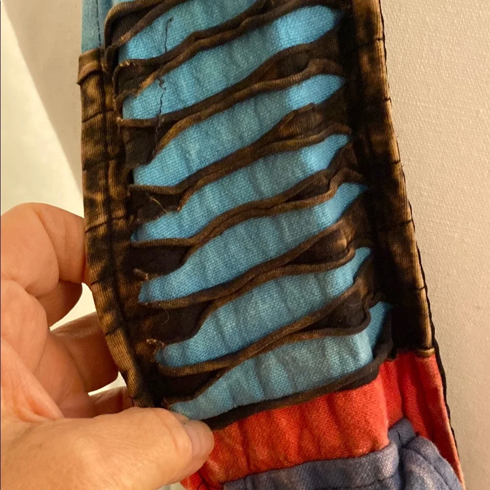 Rising International Red and Pink Patchwork Shoulder Bag - Picture 8 of 16